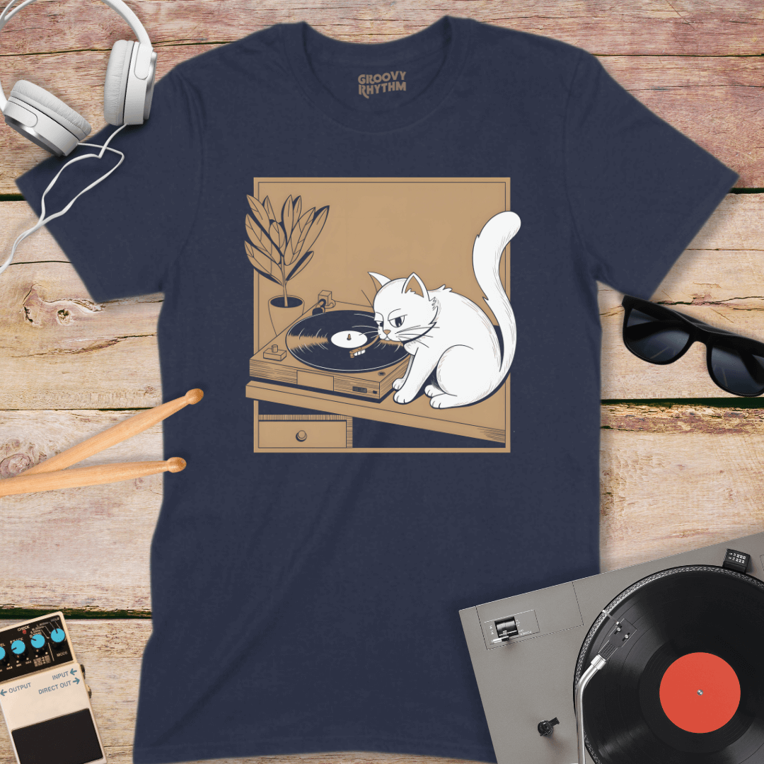 Kitty Loves Music Tee