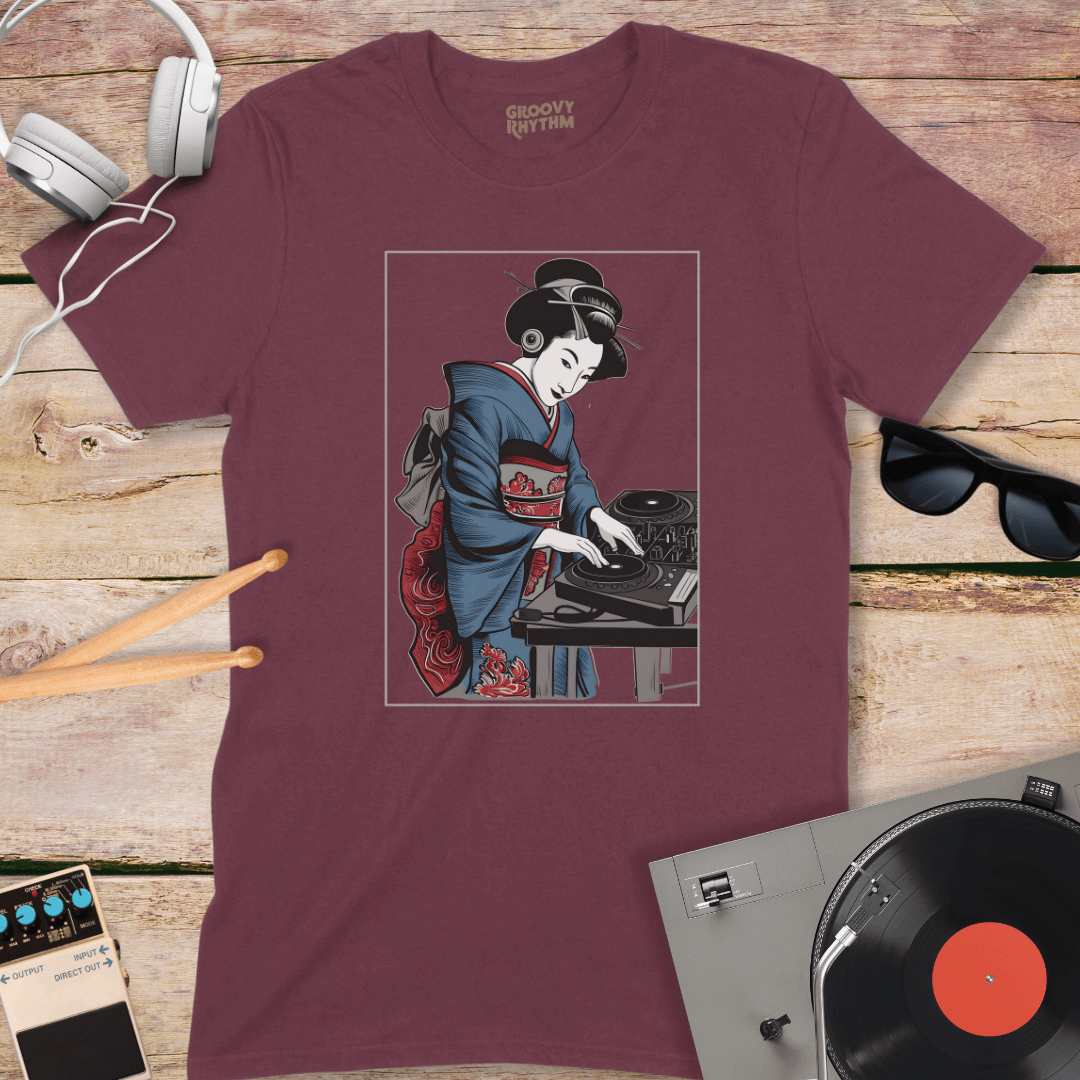 Geisha is a DJ T-Shirt