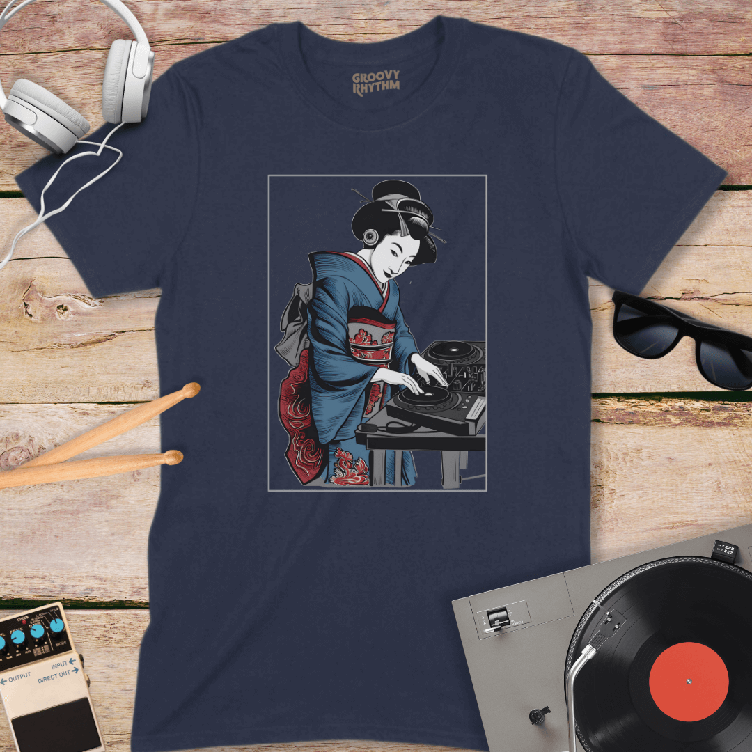 Geisha is a DJ T-Shirt