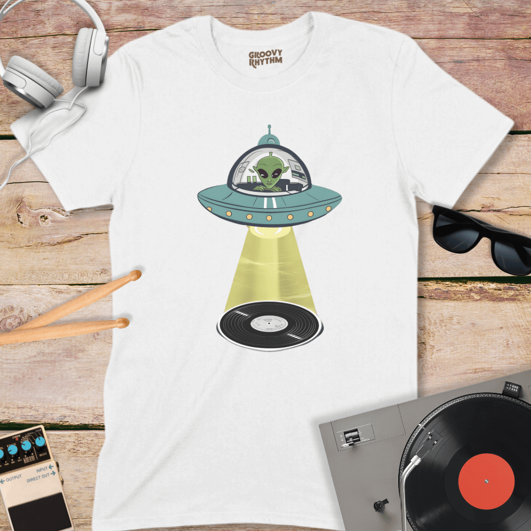 Aliens Love Vinyl